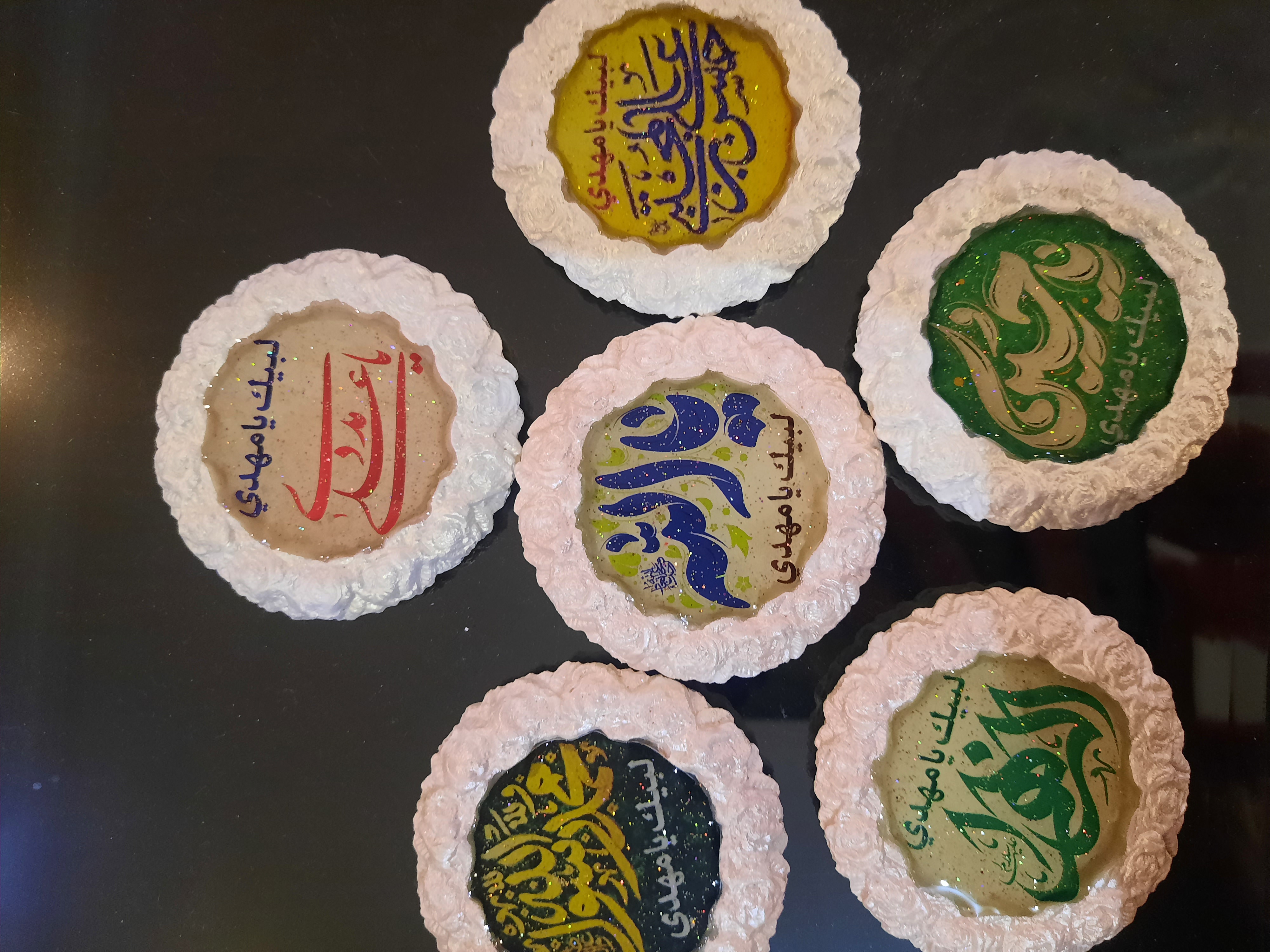 گیفت ها مذهبی امام زمانی  با نام پنج تن ال عبا با روکش رزین و مگنت اهن ربایی